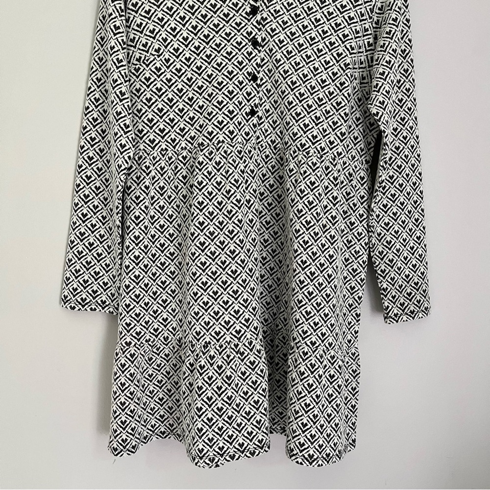 NWT‎ Loft Jacquard Button Flounce Swing Mini Dress Black White Size Medium - Picture 10 of 11